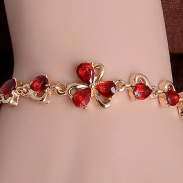 Gorgeous Austrian Ruby Flower Gold Bracelet